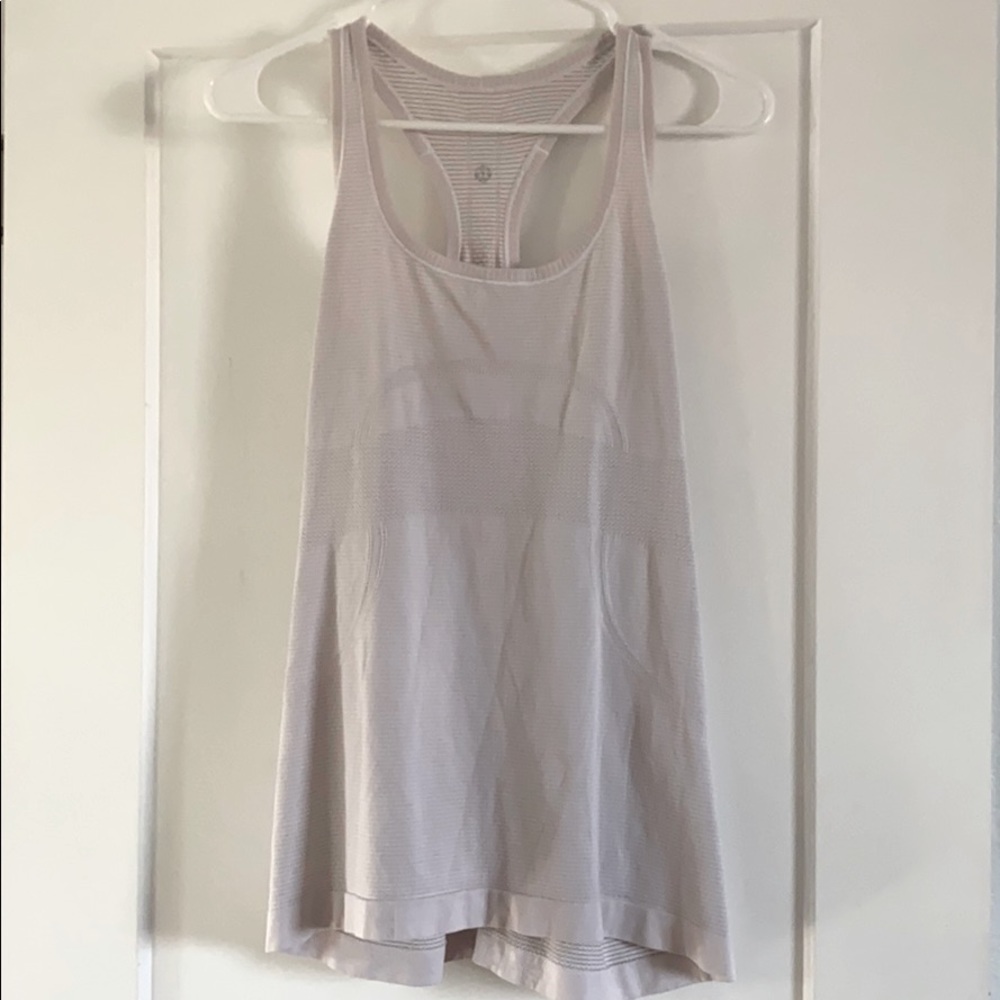 Lululemon workout tank